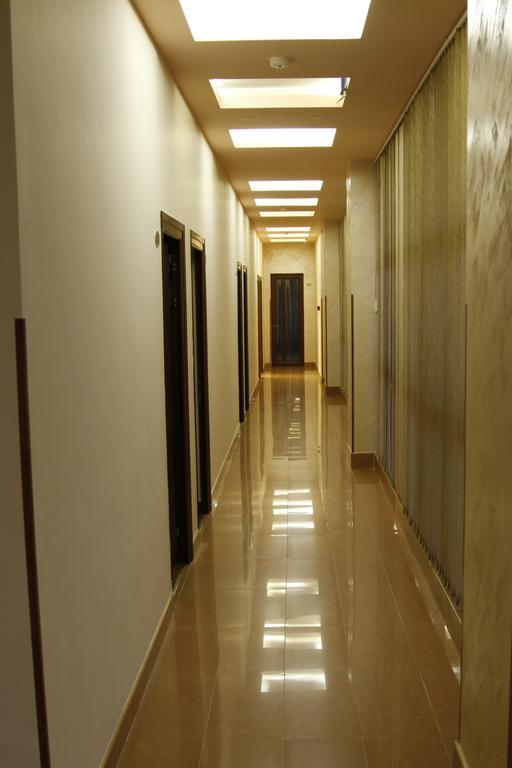 Best Hotel Yerevan Bagian luar foto