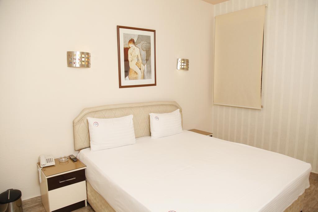 Best Hotel Yerevan Bagian luar foto