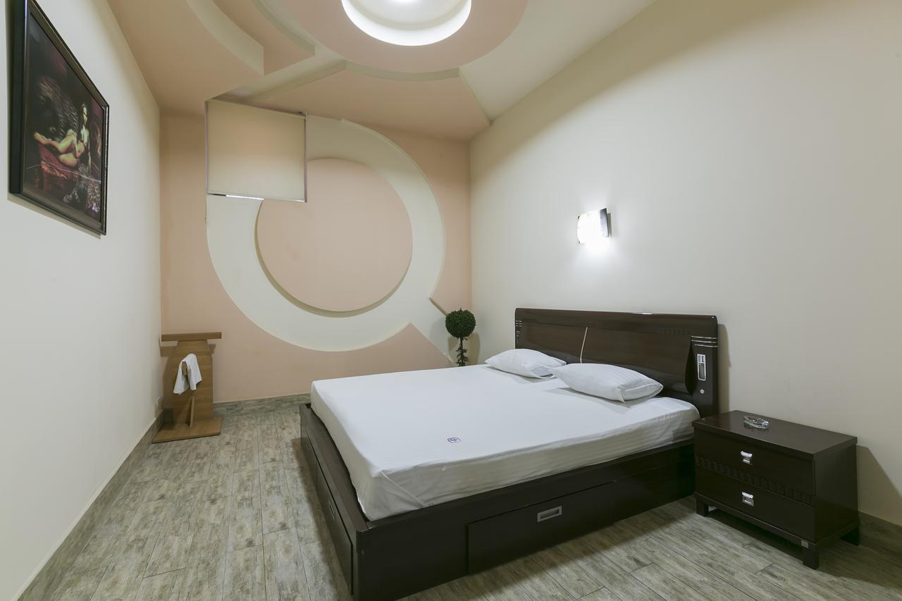 Best Hotel Yerevan Bagian luar foto