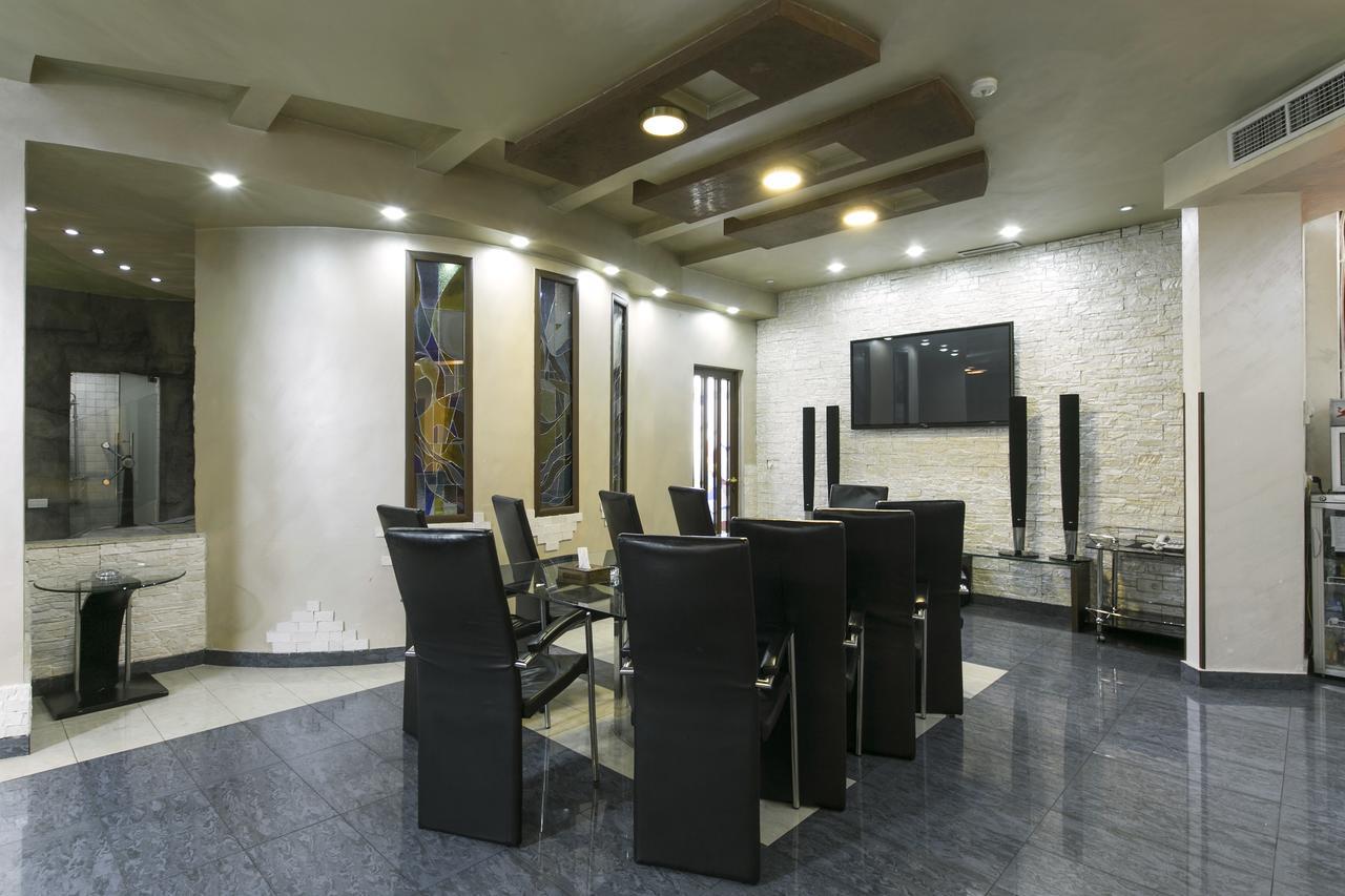 Best Hotel Yerevan Bagian luar foto